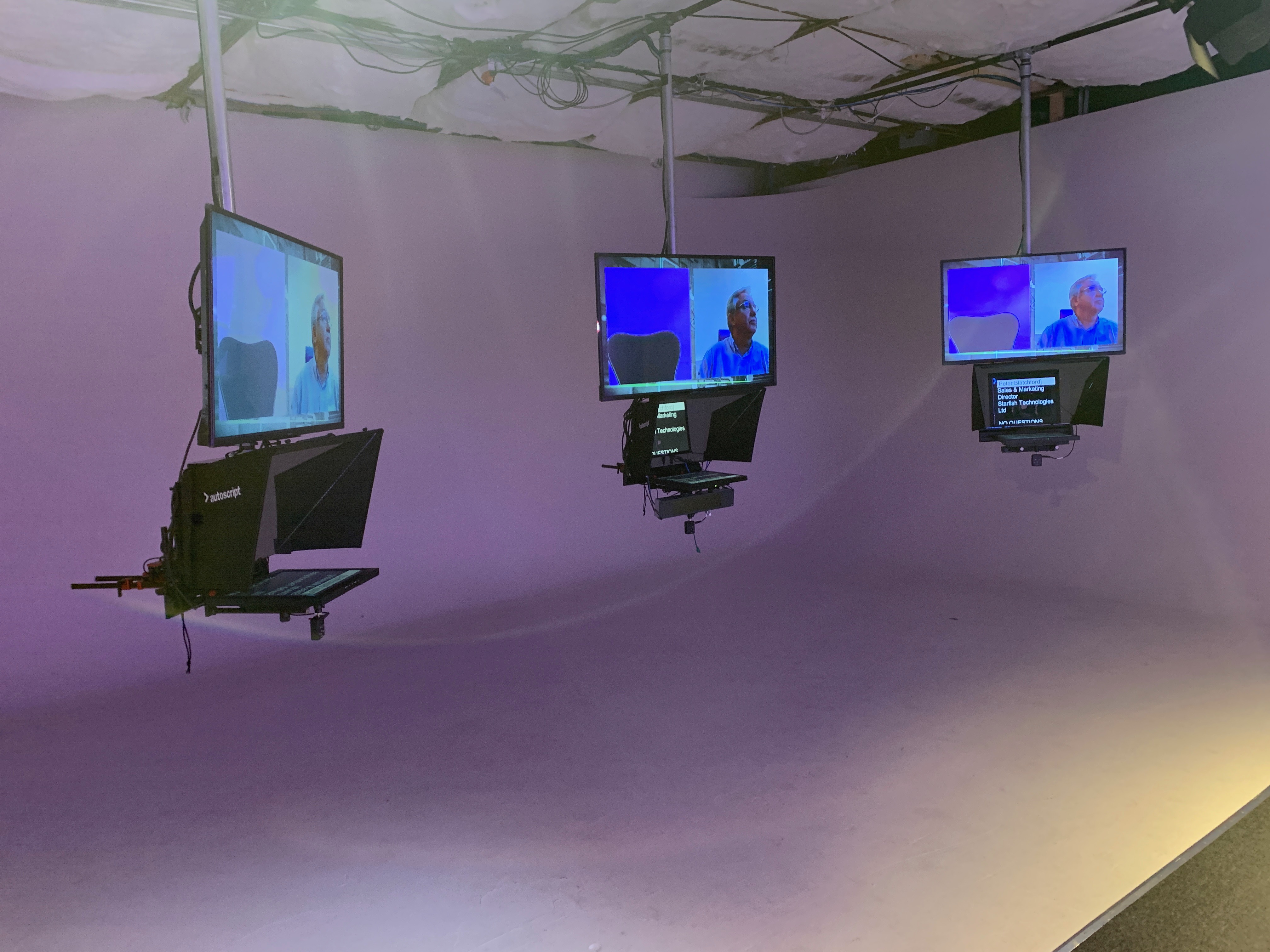Broadcast Beat Teleprompters | AVIXA Broadcast Beat Teleprompters | AVIXA