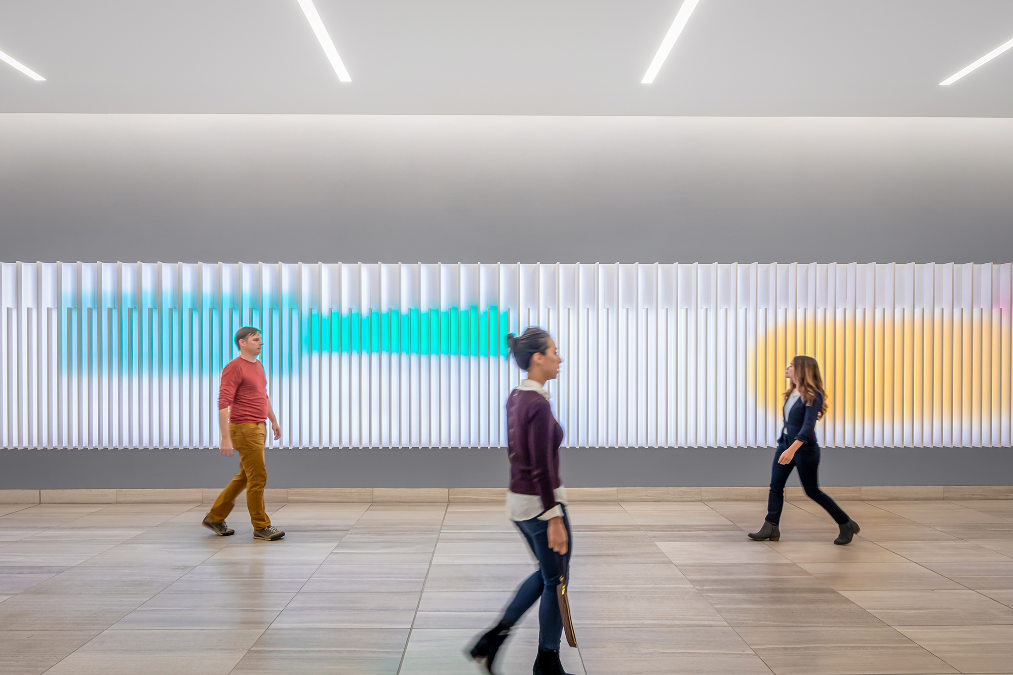 Color Trail at 44 Montgomery Street in San Francisco by ESI Design (Photo credit: Caleb Tkach) | AVIXA Color Trail at 44 Montgomery Street in San Francisco by ESI Design (Photo credit: Caleb Tkach) | AVIXA